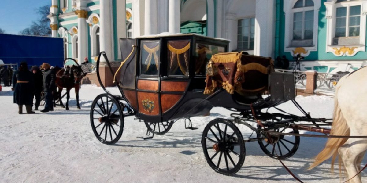 Черное глазландо со вставками для киносъемок