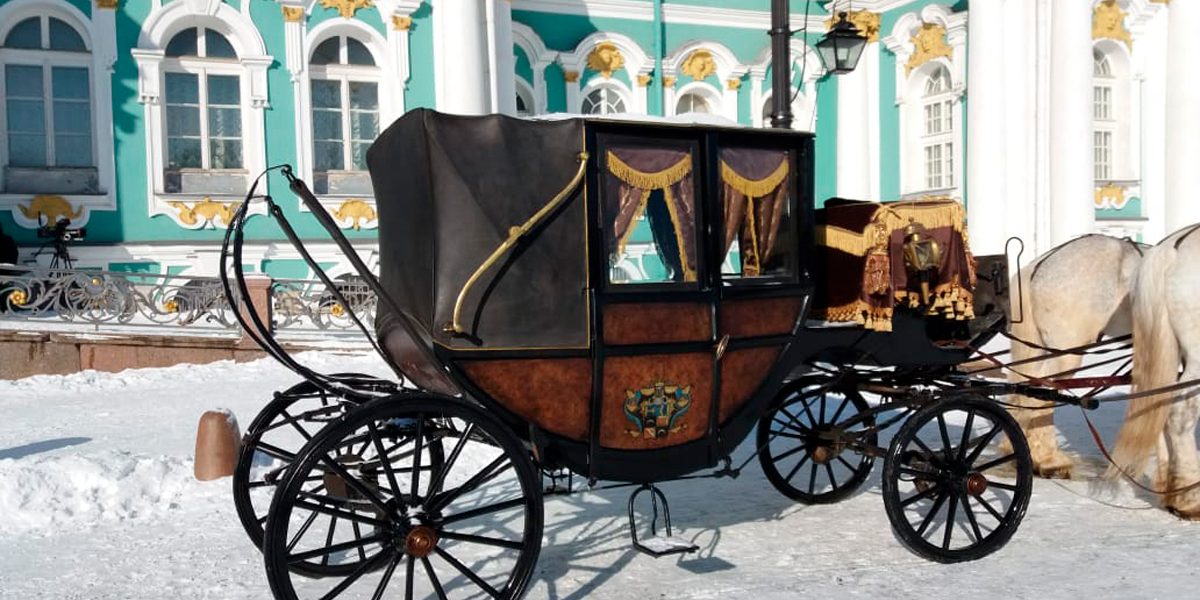 Черное глазландо со вставками для киносъемок